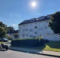 Verfügbar ab 01.04.: Charmante 2-Zimmer-Dachgeschosswohnung mit Loggia und Kellerraum in Troisdorf