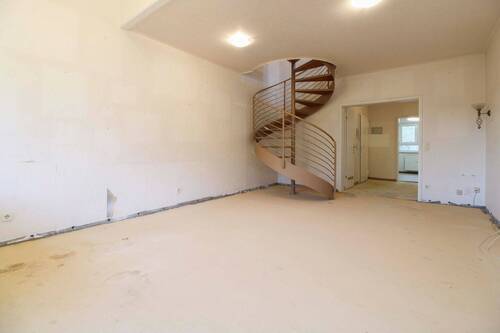 Wohnzimmer - 3 Zimmer Einfamilienhaus in Darmstadt