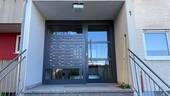 Hauseingang - 3 Zimmer Etagenwohnung zum Kaufen in Elchingen