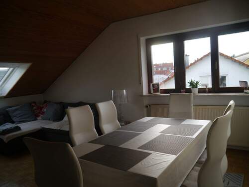 Jean-Monnet-Str.,Wohn-Zimmer - 