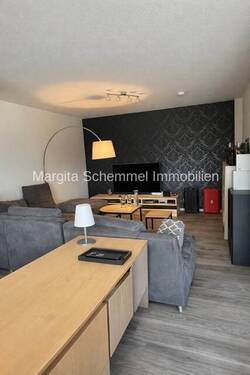 Wohnzimmer - 2 Zimmer Etagenwohnung in Feucht