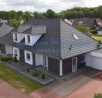 2015 erbaut - 2021 weiter aufgewertet! Direkt einziehen und Zuhause fühlen... Geschmackvolle und moderne Doppelhaushälfte mit Garage und vielen Aussta - Lähden Holte-Lastrup