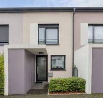 Einziehen & Losleben - modernes Reihenhaus mit Garten für Singles und junge Familien - Köln Buchheim