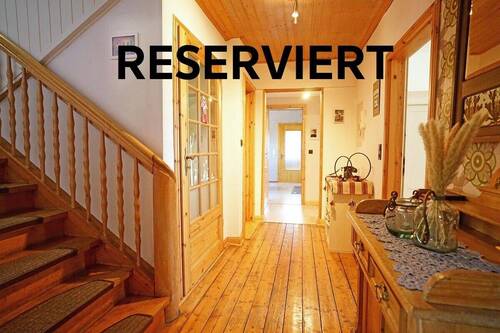 Reserviert - DAS BAUERNHAUS FÜR DIE GROSSE FAMILIE IM ORTSKERN VON VOLLMARSHAUSEN