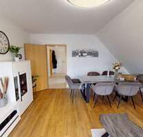 Charmante 2,5-Zimmer-Maisonette-Wohnung mit ausgebautem Spitzboden, Balkon & Stellplatz - Heilbronn Neckargartach