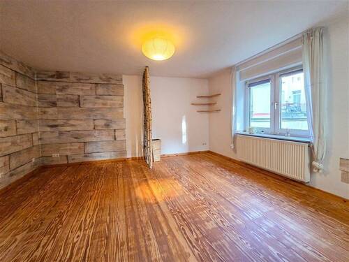 Wohnzimmer - Einfamilienhaus mit 70,00 m&sup2; in Bornheim zum Kaufen