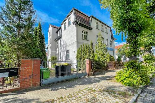 Hausseite - Mehrfamilienhaus, Wohnhaus in Neuenhagen bei Berlin