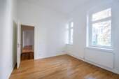 Zimmer 3 - 