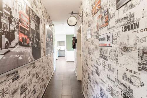 Flur EG zum Essbereich - 