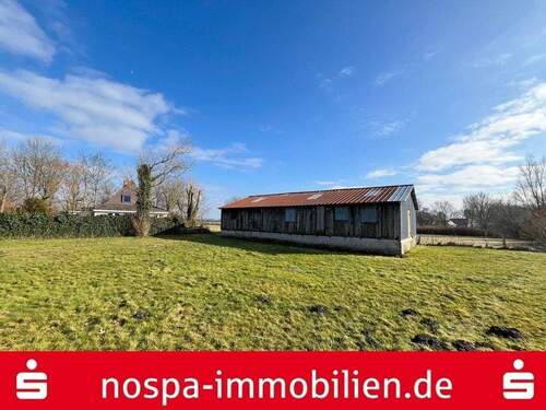 Grundstück - Großes Wohnbaugrundstück mit Restbausubstanz in Tating!