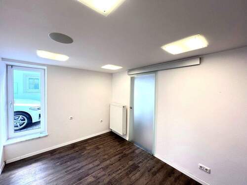 Bild 4 - Gewerbeobjekt (Büro, Produktion, Verkauf) in Landshut zur Miete