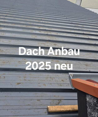 Neues Dach auf dem Anbau - 