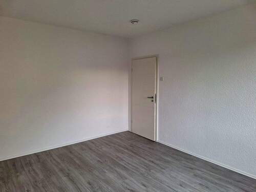 Zimmer 1 - 