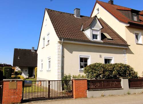 Bild 3 - 3 Zimmer Doppelhaushälfte in Roth