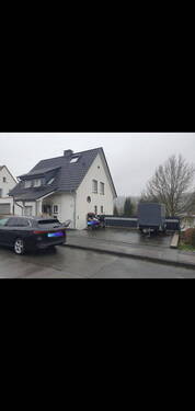 Hausansicht 1 - Freistehendes Einfamilienhaus mit Einliegerwohnung