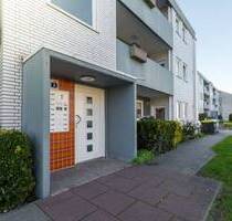 Mit Balkon! 1 12-Zimmer-Wohnung in ruhiger Lage in Bremerhaven-Lehe