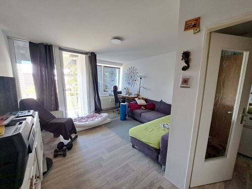 Wohnzimmer.jpg - 1 Zimmer Etagenwohnung zur Miete in Bremerhaven