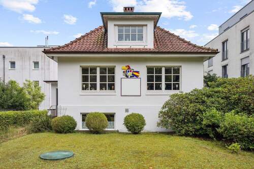 Ansicht - 5 Zimmer Einfamilienhaus zum Kaufen in Hamburg / Meiendorf