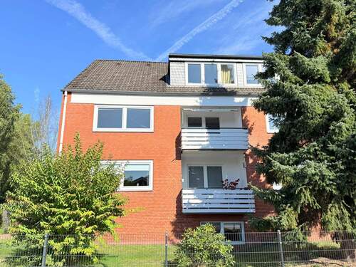 Außenansicht - Großzügige Eigentumswohnung in zentraler Lage von Hittfeld