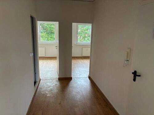 Wohnungsflur Rückansicht - 