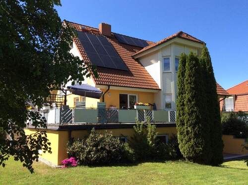 Objektansicht (0) - Repräsentatives Einfamilienhaus im Grünen - in ruhiger Lage am Rande des Landschaftsschutzgebietes