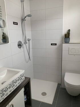 Gäste-WC/Duschbad - 