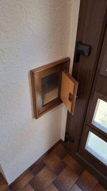 Postkasten im Hausflur EG - 