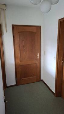 Blick auf Wohnungseingang EG - 