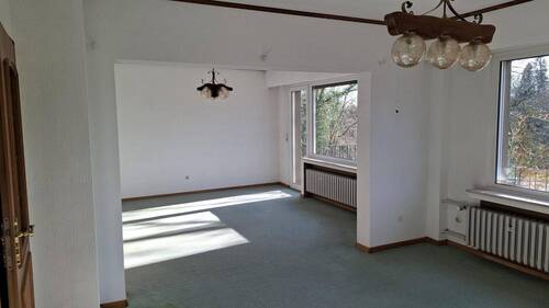 Wohnzimmer im EG - 