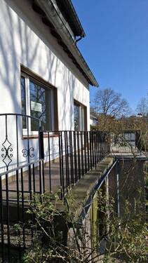Weg zur großen Terrasse EG - 
