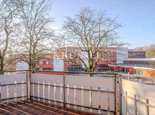 Der angrenzende Balkon - Etagenwohnung mit 43,10 m&sup2; in Meppen zur Miete