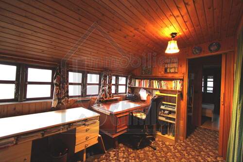 Büro/ Durchgangszimmer OG - 