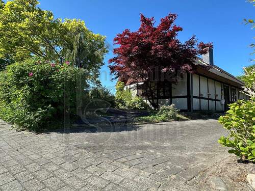 Hauptansicht - Einfamilienhaus mit 138,00 m&sup2; in Weener zum Kaufen