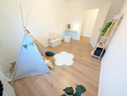 Kinder- / Arbeitszimmer - 