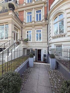 repräsentiver separater Eingang - 