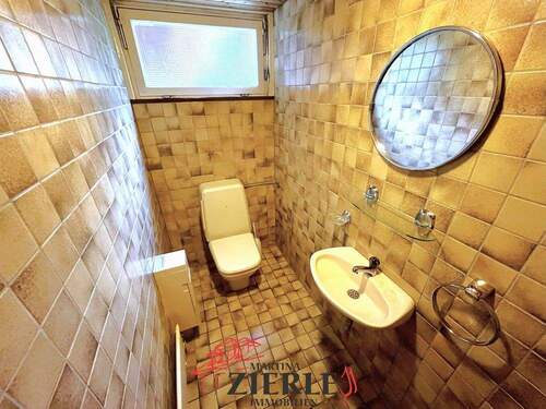 017 Seperates WC - 
