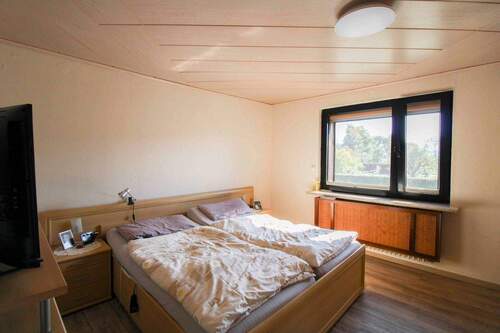 1 Zimmer EG - 