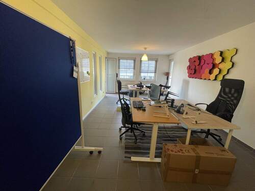 Büro - Büro mit 110,00 m&sup2; in Saarlouis zur Miete