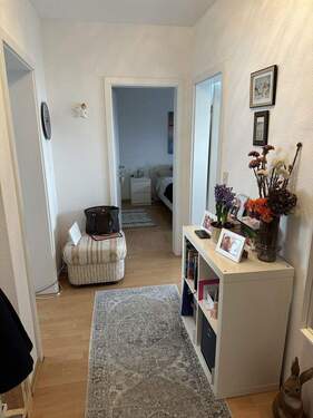 Bild 2 - 2 Zimmer Etagenwohnung zum Kaufen in Bergisch Gladbach