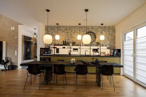 Ansicht Küche/Esszimmer - 6 Zimmer Bungalow zum Kaufen in Baumholder