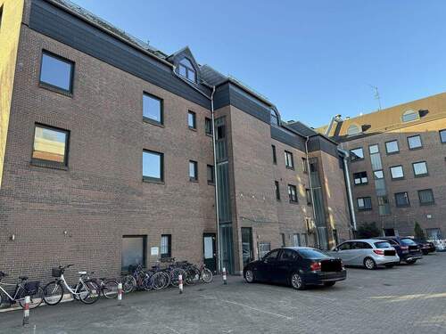 Rückansicht - 2 Zimmer Etagenwohnung zum Kaufen in Ahrensburg