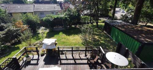 Blick in den gepflegten Garten - 