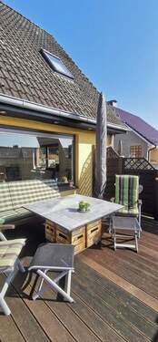 sonnige Terrasse mit großem Am - 4 Zimmer Einfamilienhaus in Alveslohe