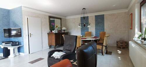 Wohn- und Esszimmer - 