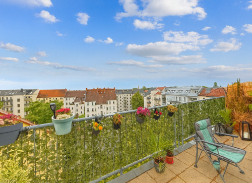 Bild 1 - Großzügige 3-Zimmer-Wohnung mit Terrasse, Balkon und Tiefgaragenstellplatz