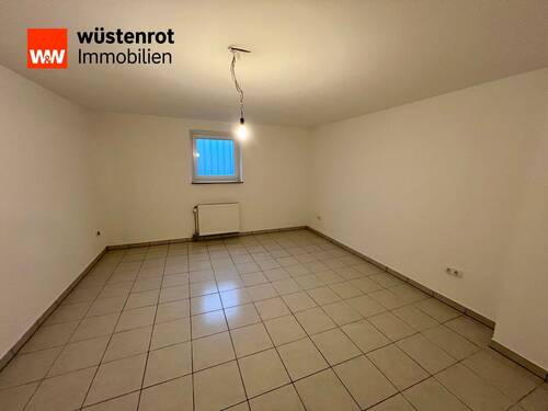 Schlafzimmer - 4 Zimmer Etagenwohnung in Gundelsheim