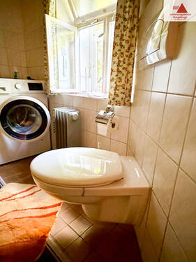 WC - 