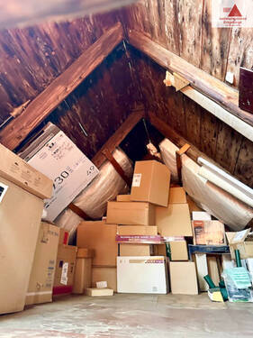 Spitzboden - 