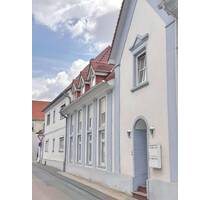 Mehrfamilienhaus und Gewerbeeinheit mit bestehenden Mieteinnahmen und Ertragspotenzial - Gernsheim