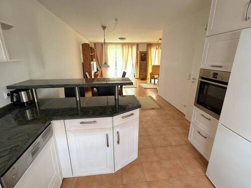 offene Küche lll - 5 Zimmer Reihenmittelhaus in Mörfelden-Walldorf / Walldorf